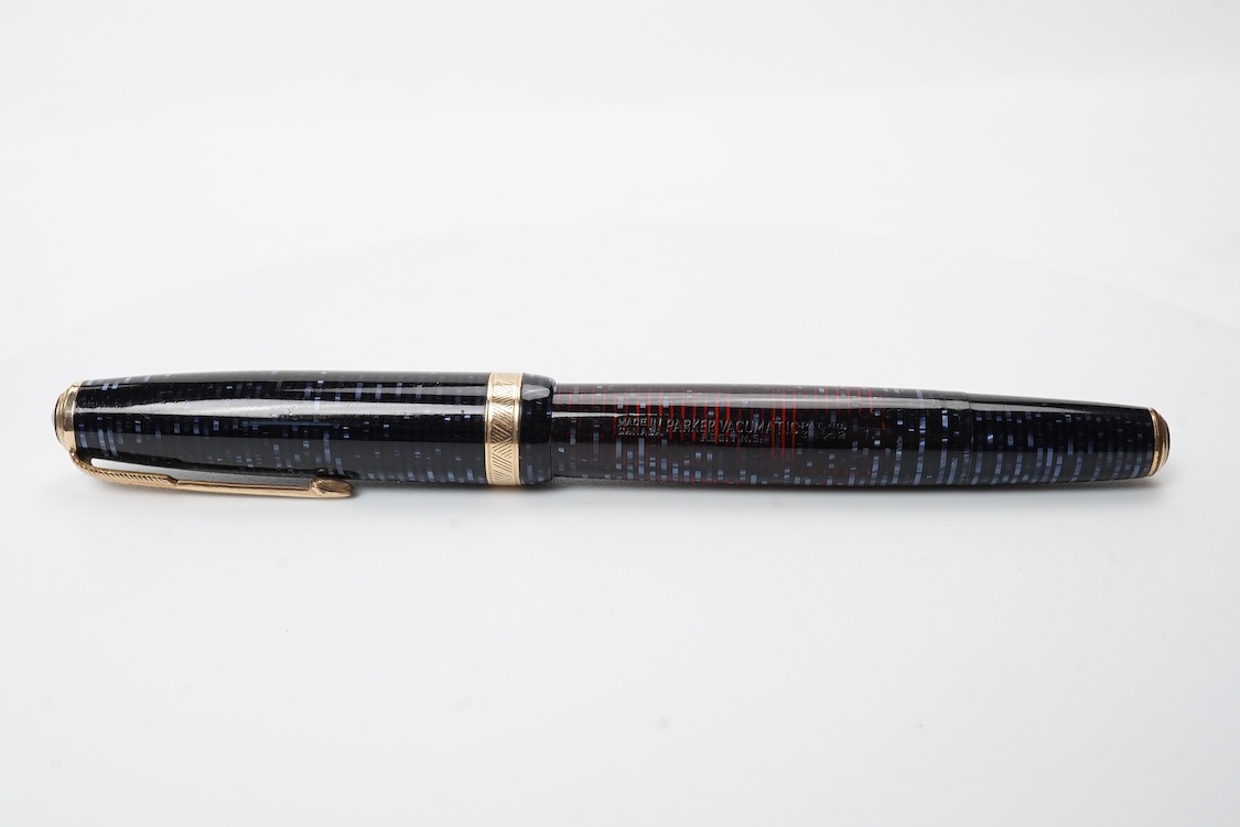 A Parker Long Major Vacumatic in rare blue pearl fitted with 14ct. gold Vacumatic nib